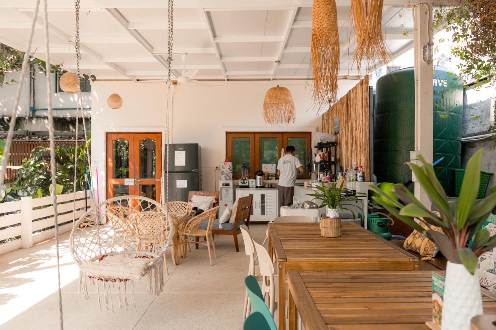 Blessings Home & Cafe Ko Pha Ngan Exterior photo