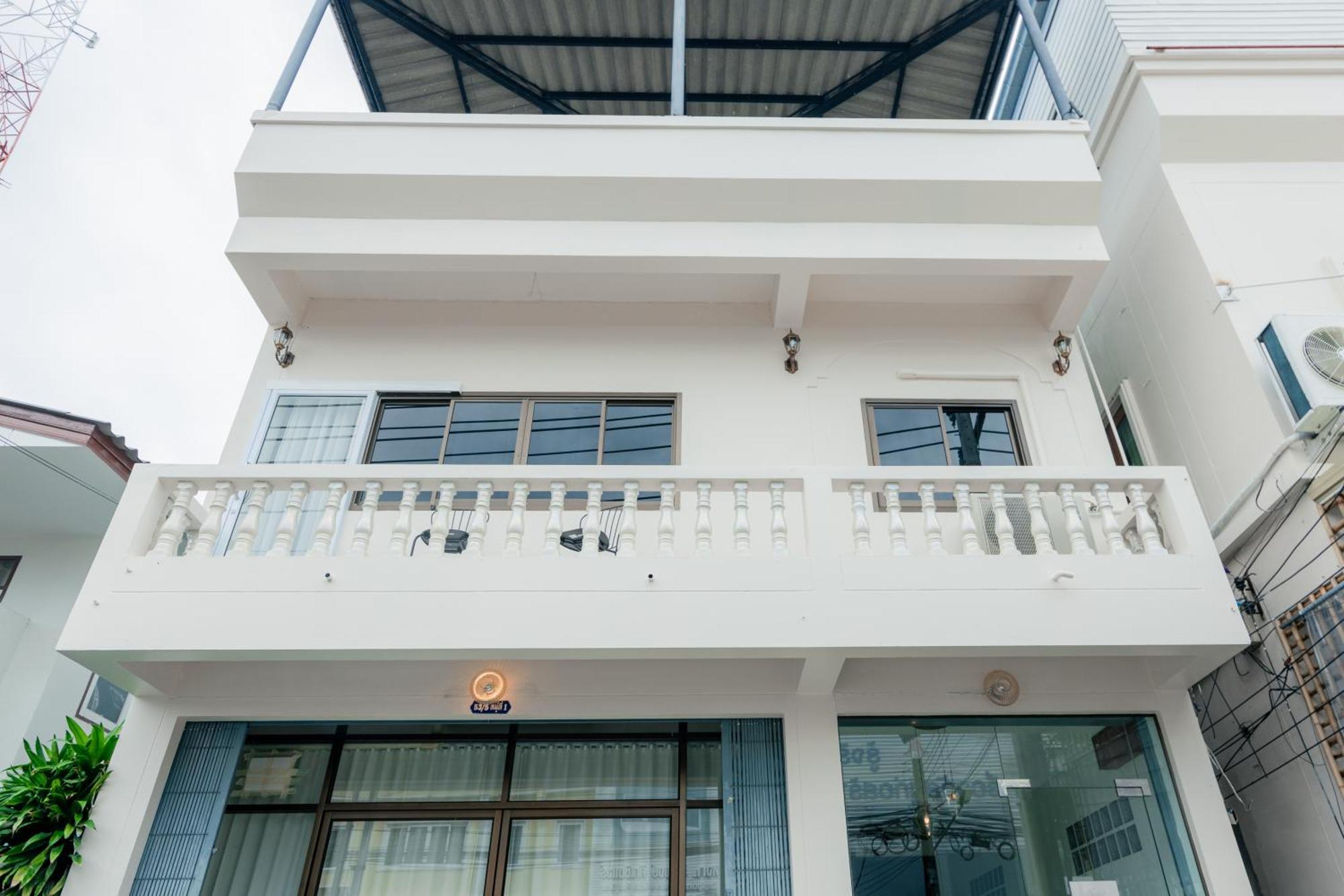Blessings Home & Cafe Ko Pha Ngan Exterior photo