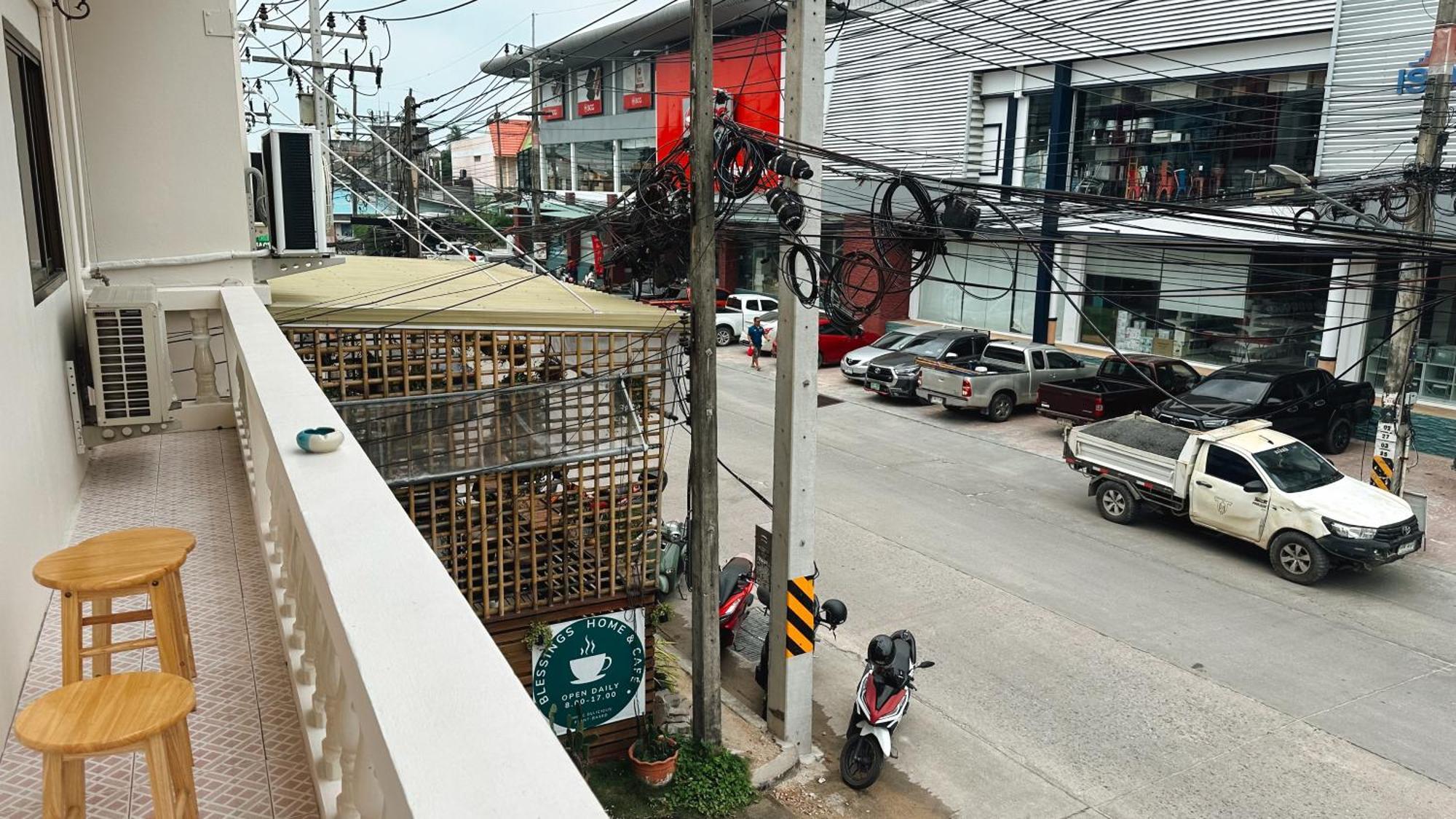 Blessings Home & Cafe Ko Pha Ngan Exterior photo